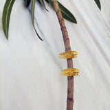 Cicada stud earrings gold